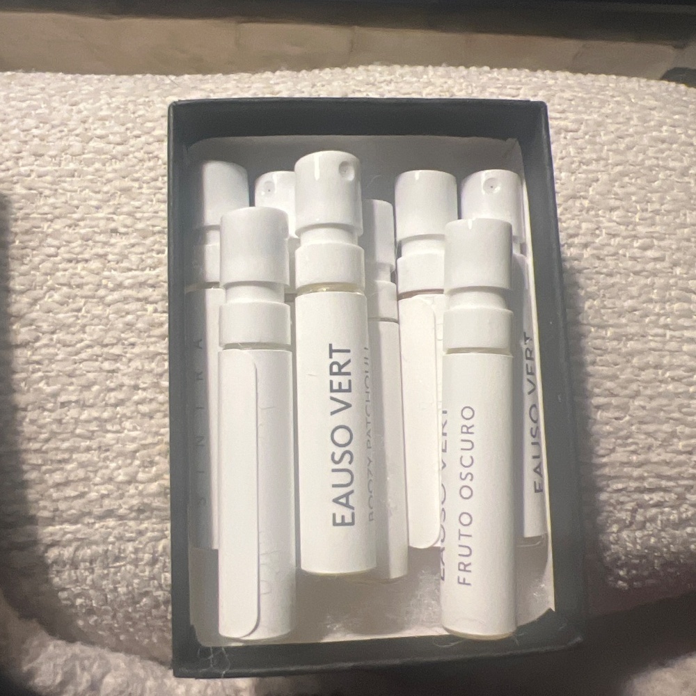 NEW  eauso vert  Fragrance discovery set - Picture 4 of 5